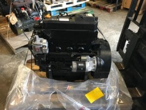 YANMAR 4TNV98 variklis (NAUJAS)