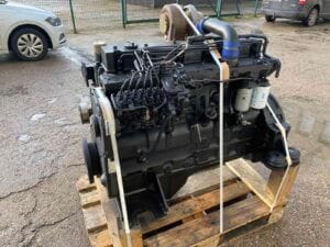 KOMATSU SAA6D114E-1 Variklis (RESTAURUOTAS)