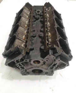 Variklio blokas CUMMINS V555 (naudotas) Variklio blokas CUMMINS V555 (naudotas)