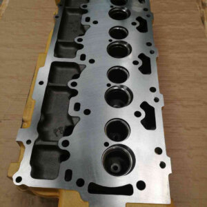 Variklio galvutė CATERPILLAR 3200 3204 3208, 2W7165 (restauruota)