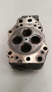 Variklio galvutė KOMATSU SA6D140-3 (naudotas)