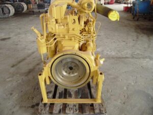 Caterpillar 3204DI variklis (RESTAURUOTAS) Caterpillar 3204DI variklis (RESTAURUOTAS)