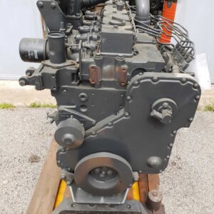 CUMMINS 6C8.3 variklis (RESTAURUOTAS)