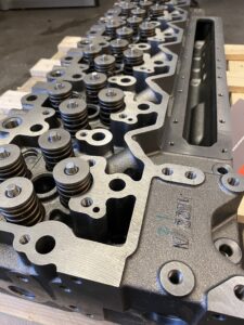 CUMMINS QSL9 variklio galvutė 84332118, 4987979, 5259427, 5347977, 5529503 (NAUJA)