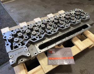 CUMMINS QSL9 variklio galvutė 84332118, 4987979, 5259427, 5347977, 5529503 (NAUJA)