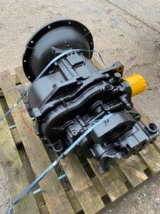 Greičių dėžė JCB 535-70,  442/M5684, 442/27560, 442/27690 (RESTAURUOTA)