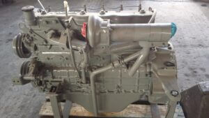 ISUZU 6BG1 variklis (RESTAURUOTAS)