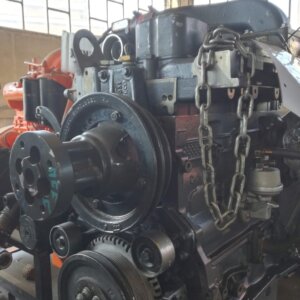 KOMATSU S4D104E-3 variklis (RESTAURUOTAS)