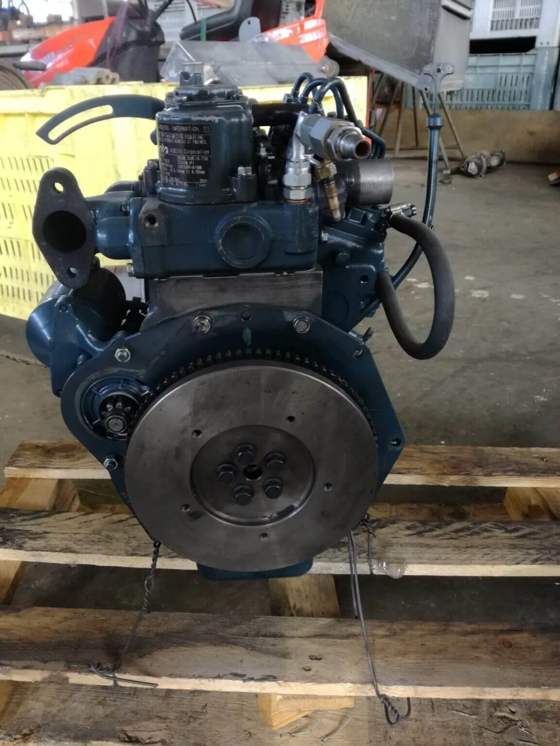 KUBOTA D722 variklis (RESTAURUOTAS)