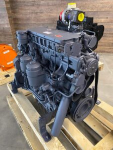 DEUTZ BF4M2013C VARIKLIS (RESTAURUOTAS)