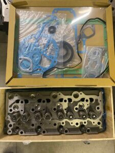 Variklio galvutė 1G855-03042, KUBOTA V2003, V2203, V2403 V2203T, V2203E, V2203B, V2403 (NAUJA)