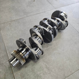 Alkūninis velenas IVECO 504213230 (NAUJAS)