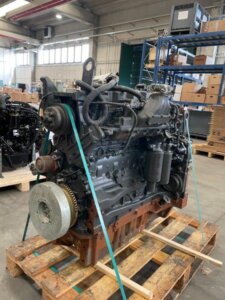 IVECO / FPT T7030/T7040T7050 TRACTOR NEF 6 CYL. variklis 87527225 (NAUJAS) IVECO / FPT T7030/T7040T7050 TRACTOR NEF 6 CYL. variklis 87527225 (NAUJAS)