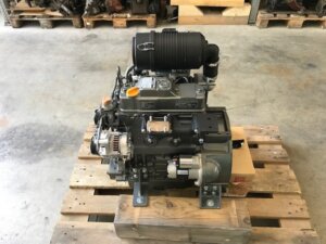 YANMAR 3TNV88 variklis (NAUJAS) YANMAR 3TNV88 variklis (NAUJAS)