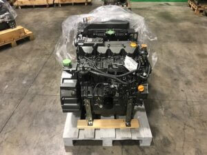 YANMAR 4TNV98 variklis  (NAUJAS) YANMAR 4TNV98 variklis  (NAUJAS)