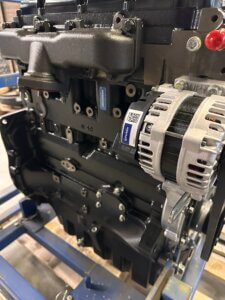 PERKINS RE38454 1104C-44 variklis (NAUJAS)