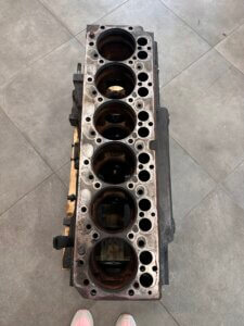 JOHN DEERE 6068HRT82 VARIKLIO BLOKAS R516310 (NAUDOTAS)