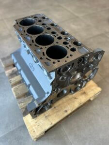 DEUTZ BF4M2012, DEUTZ TCD 2012 L4 2V VARIKLIO BLOKAS (NAUJAS)