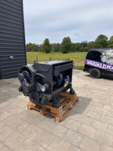 DEUTZ BF6L513RC variklis Asfalto pjaustyklei (restauruotas) DEUTZ BF6L513RC variklis Asfalto pjaustyklei (restauruotas)