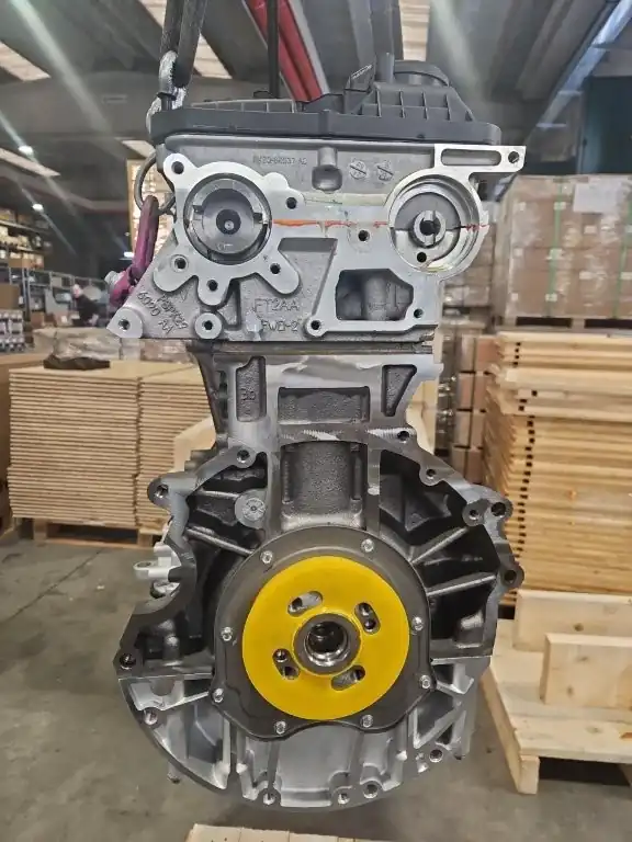 Ford Transit 2.2 TDCi FWD long block – galvutė su FWD žyma, vaizdas iš galo