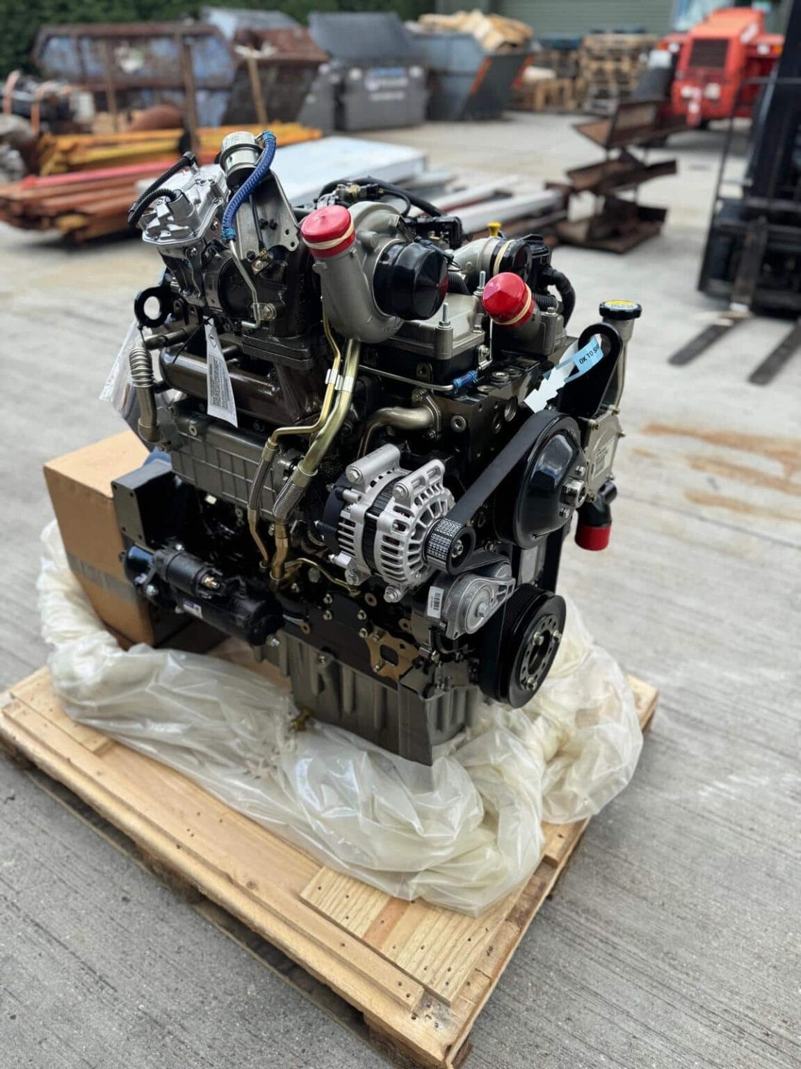 Perkins 1204E-44TA MK83204 variklis 102 kW – papildomas vaizdas 2