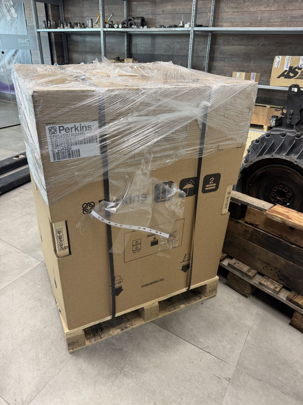 Variklis Perkins 404D-22T GP65433U