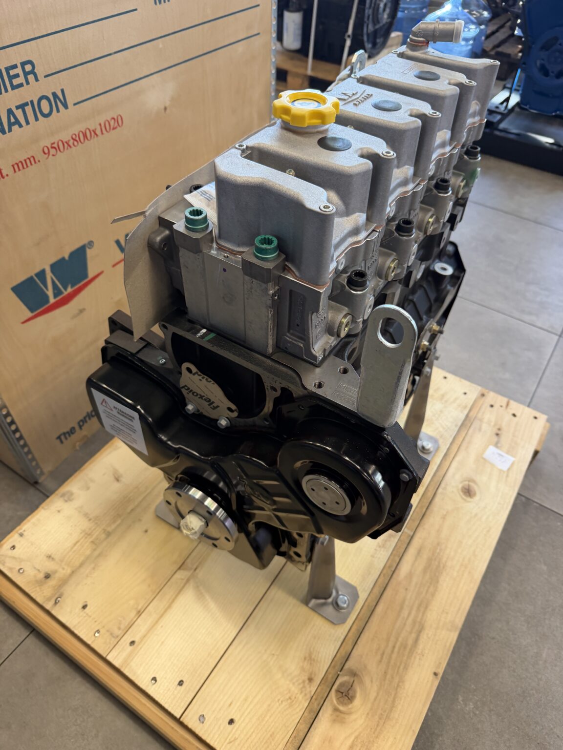 VM Motori D754TE, D754TE3 10012320F Ilgas variklio blokas (NAUJAS)