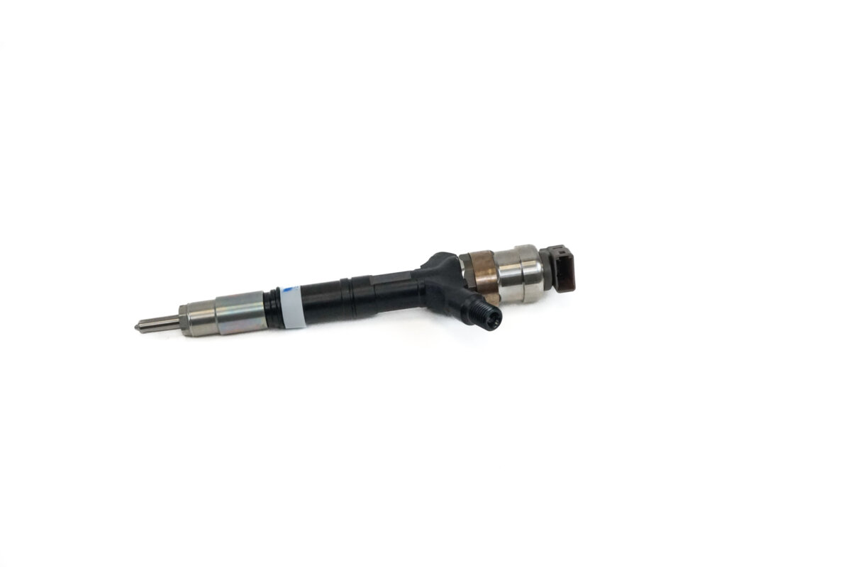 Purkštukas DCRI100740 Denso TOYOTA LANDCRUISER 1KD-FTV (Naujas)