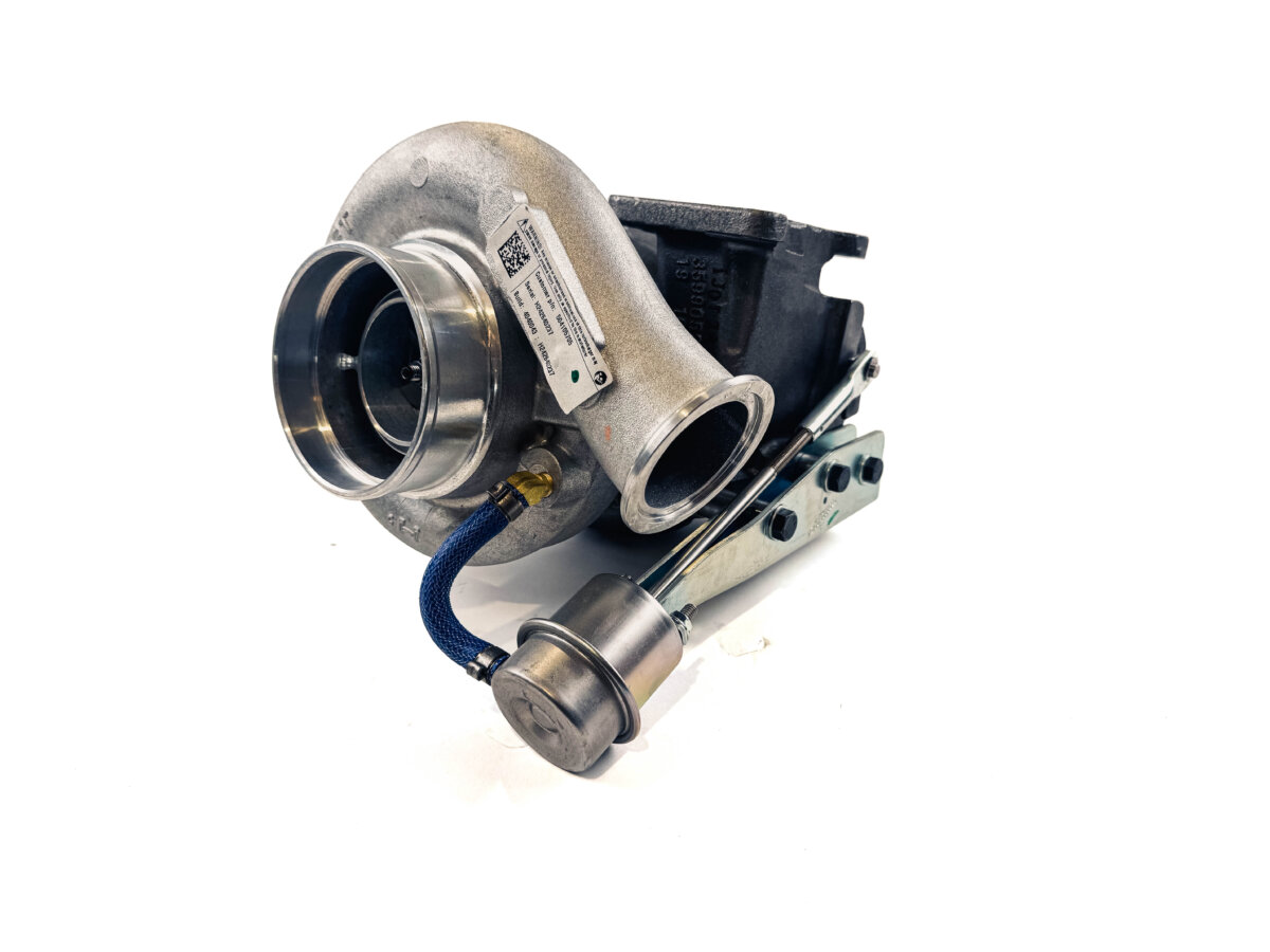 Turbina 504105705 Fiat Powertrain Technologies N67MNTF40.01 (Nauja)