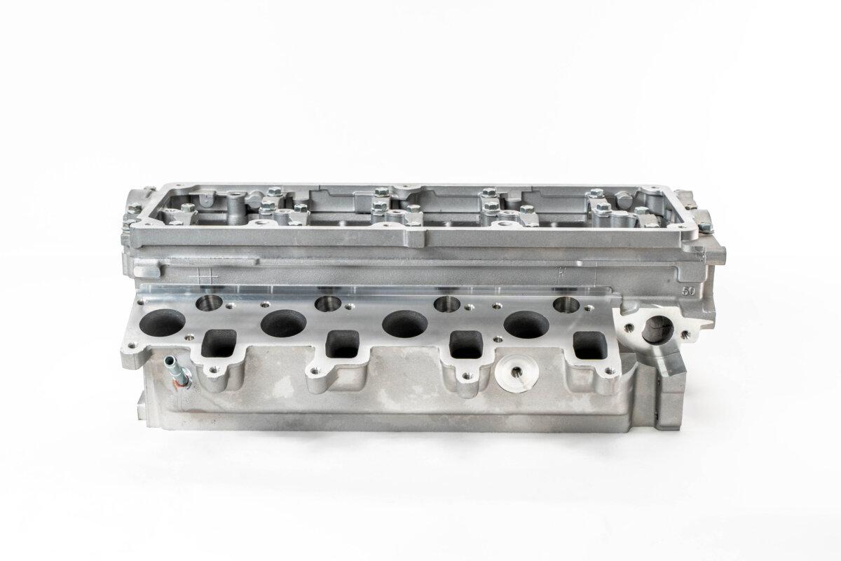 Variklio galvutė 03L 103 351 N CDBA/CKUB-CRAFTER/AMAROK 2.0TDI 16V (Nauja)