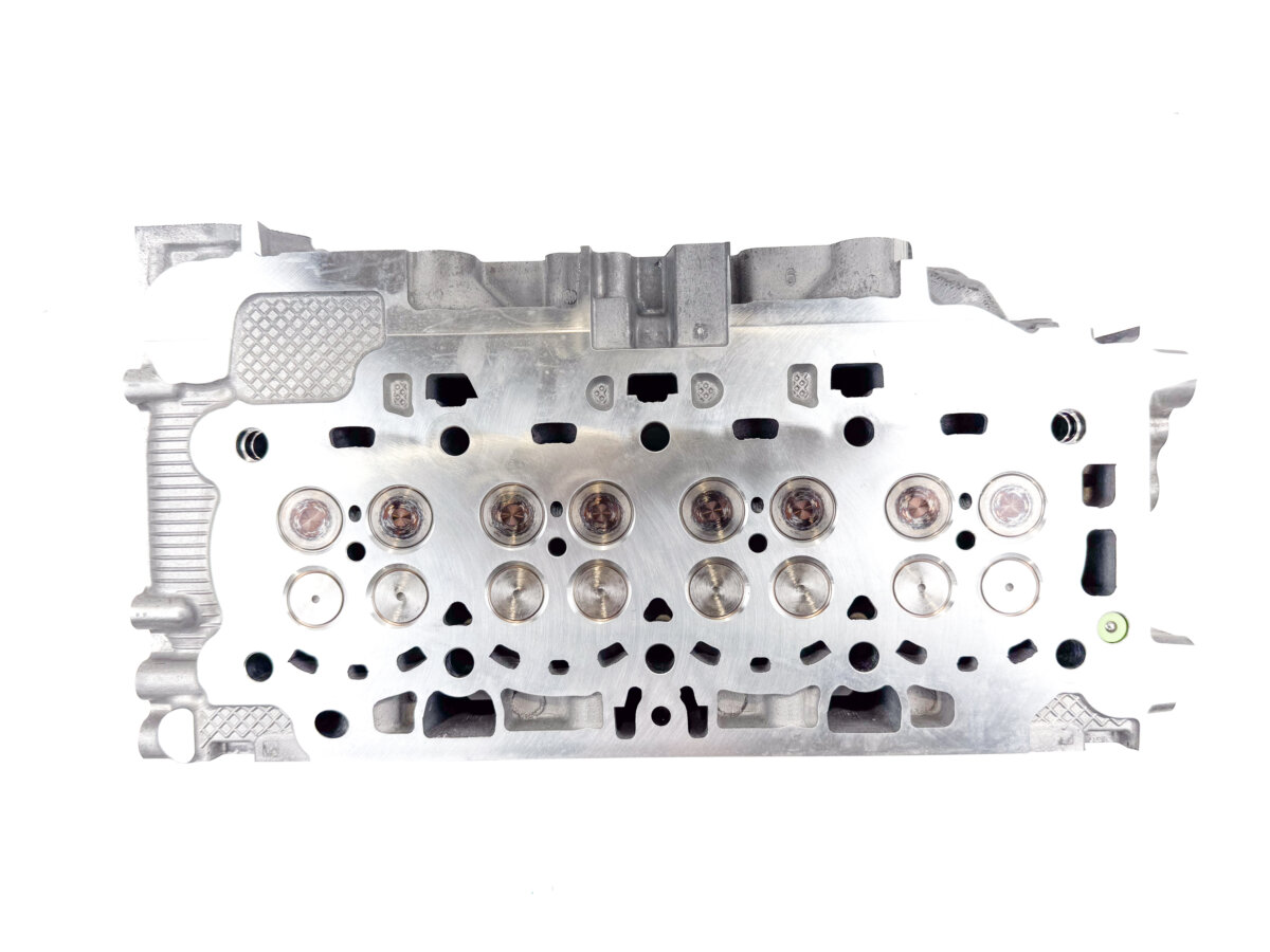 Variklio galvutė 155253945 Fiat DOBLO’/SCUDO 1.5 MJTD E6 (Nauja)