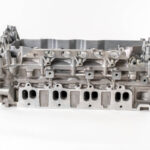 Variklio galvutė 7701479110 M9R/M9T-MASTER III/TRAFIC 2.0/2.3 D (Nauja)